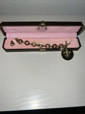 VINTAGE JUICY COUTURE GOLD BRACELET 🎀💝💕💖🌷
